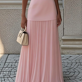 Lucia – Rochie Lungă Plisată cu Decolteu Barcă