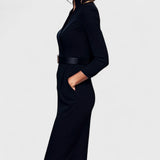 Paula – Rochie Elegantă cu Brâu și Guler Structural