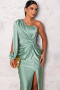 Luana – Rochie din Satin cu Design Asimetric și Fantă