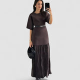 Reina – Rochie Damă Elegantă Handmade cu Design Unic