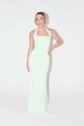 Clarisa – Rochie Maxi Halter cu Croială Sculpturală