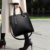 Lidia — Elegant minimalist