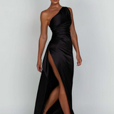 Teodora – Rochie Maxi cu Prezență Clasică și Elegantă