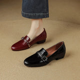 Clara – Loafers Clasici Premium