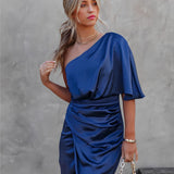 Doina – Rochie Midi cu Siluetă Delicată