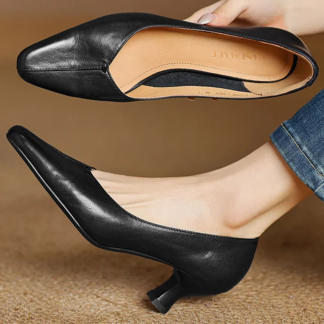 Evelyn – Tocuri Clasici Premium
