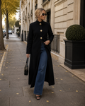 Gilet Lung Scarlett pentru Femei – Butoni Aurii, Croială Elegantă & Tricot Moale