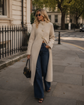 Gilet Lung Scarlett pentru Femei – Butoni Aurii, Croială Elegantă & Tricot Moale
