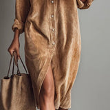 Lucia – Rochie midi din catifea cu buzunare și nasturi
