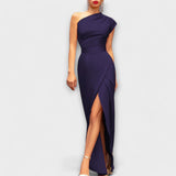 Adelina – Rochie de Seară cu Decolteu Înclinat