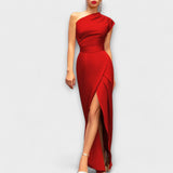Adelina – Rochie de Seară cu Decolteu Înclinat