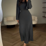 Nadia – Rochie maxi din jacard cu mâneci
