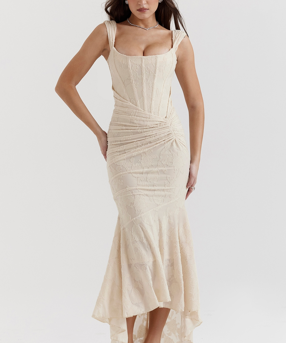 Emilia – Rochie Maxi cu Dantelă Aplicată cu Finețe