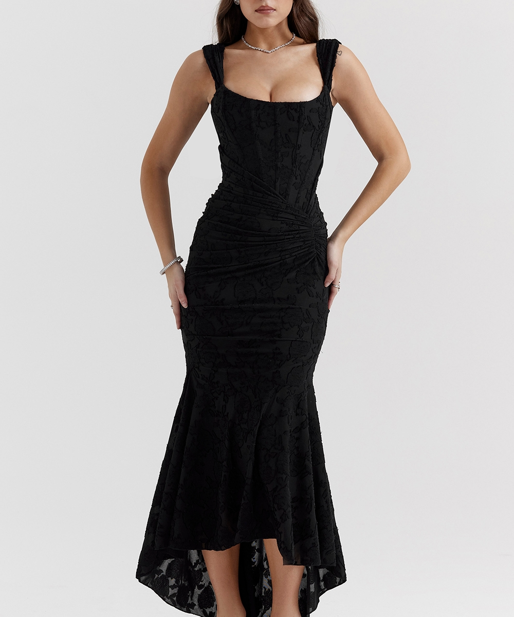 Emilia – Rochie Maxi cu Dantelă Aplicată cu Finețe
