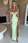 Loredana – Rochie Maxi din Satin cu Decolteu Înalt