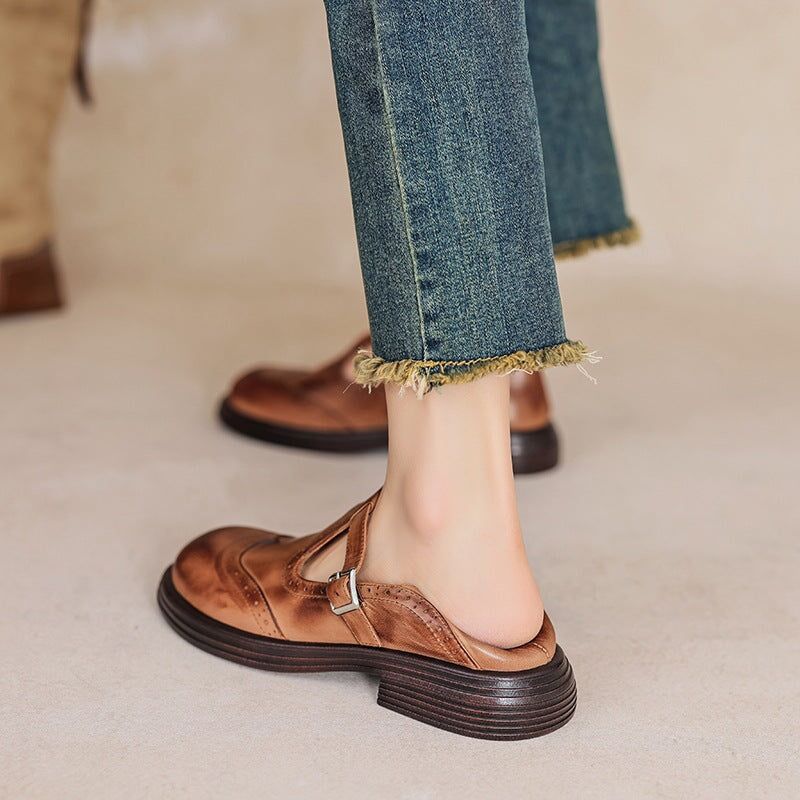 Giulia – Pantofi Vintage cu Design Brogue și Baretă