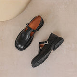 Giulia – Pantofi Vintage cu Design Brogue și Baretă